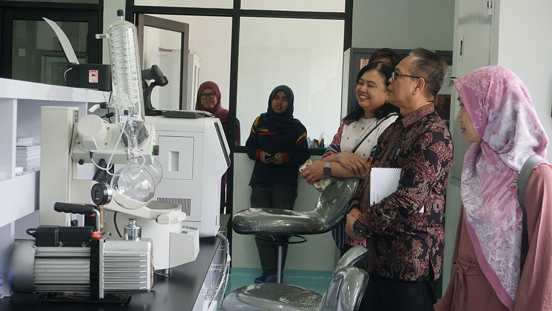 Mengembangkan Laboratorium Vektor Penyakit, Labkesda Jabar Kunjungi Labkesmas Pangandaran