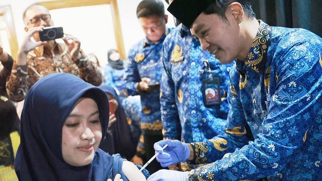 Satu Juta Vaksin Kanker Serviks untuk ASN adalah Upaya Menjaga Satu Juta Masa Depan