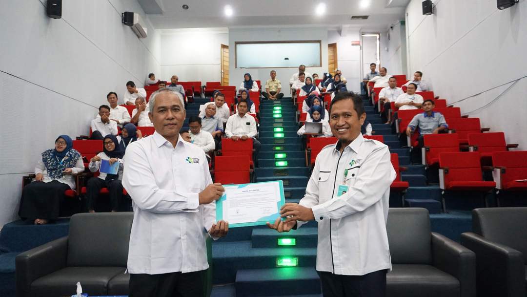 Komitmen Integritas Pegawai, Loka Labkesmas Pangandaran Gelar Penandatanganan Pakta Integritas 2026