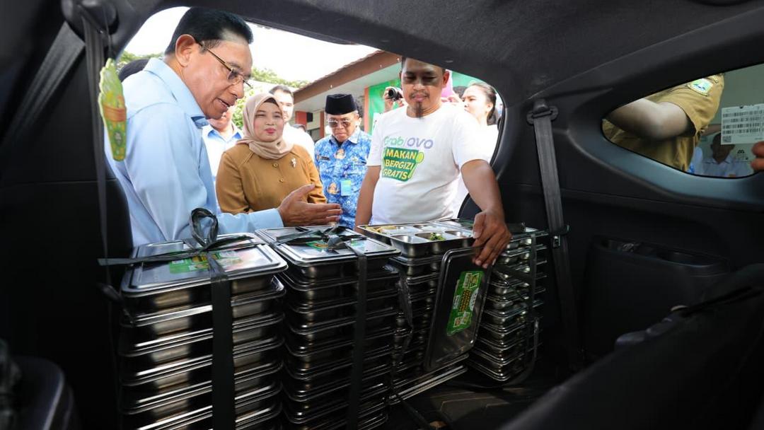 Wamenkes Benny Pastikan Pengawasan Ketat Jaga Kualitas Makanan Bergizi Gratis